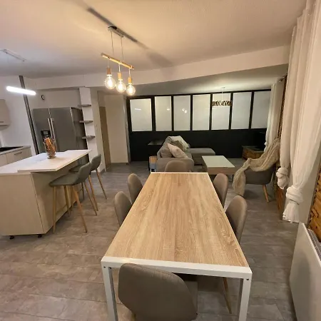 Petit Bois Moderne Apartment Voiron Exterior photo